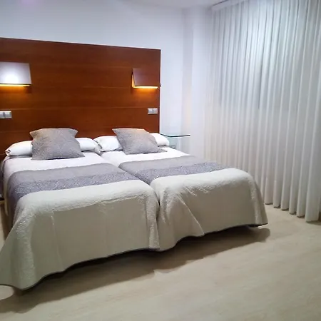 Nap Hotel Oviedo 4*