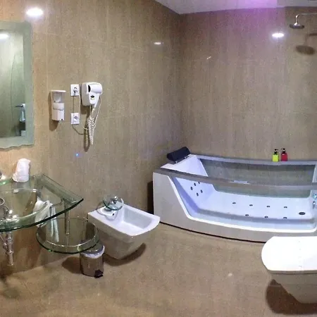 Nap Hotell 4*